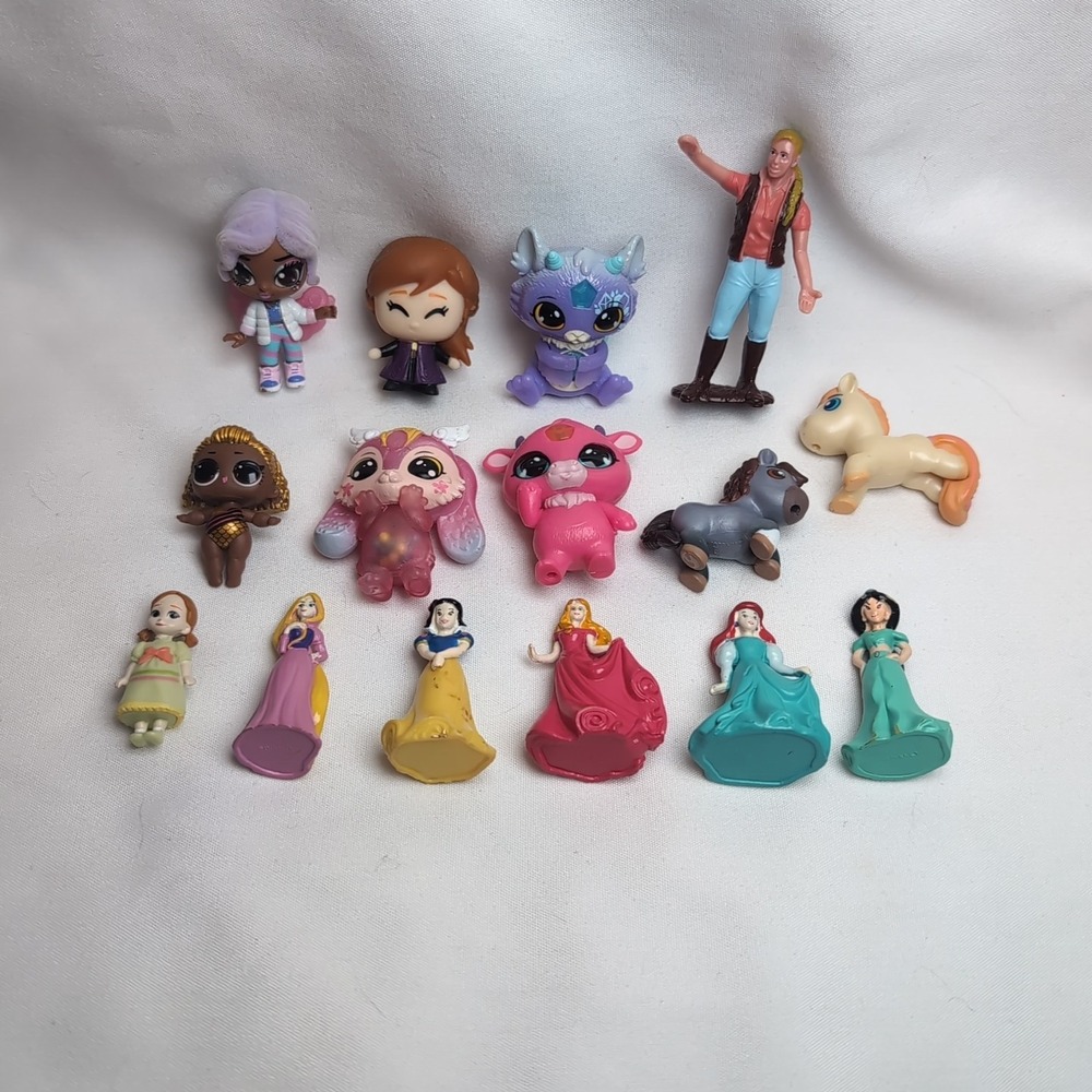 Mixed Lot Small Girls Toys Magic Mixes Disney Princess Spirit Untamed 1.5"-3"